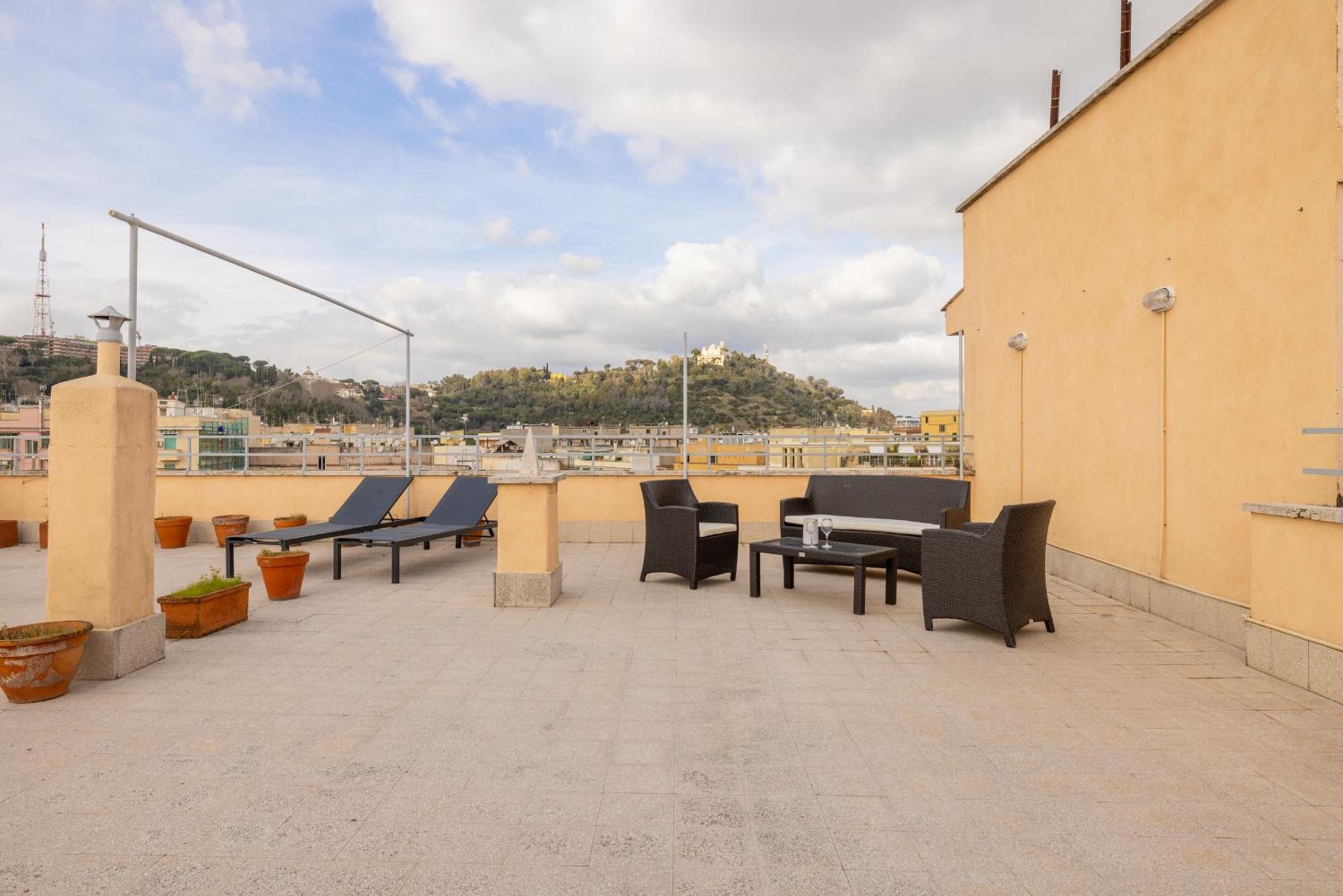 Top Floor Apt With Rooftop Terrace Near St. Peter Rom Exteriör bild